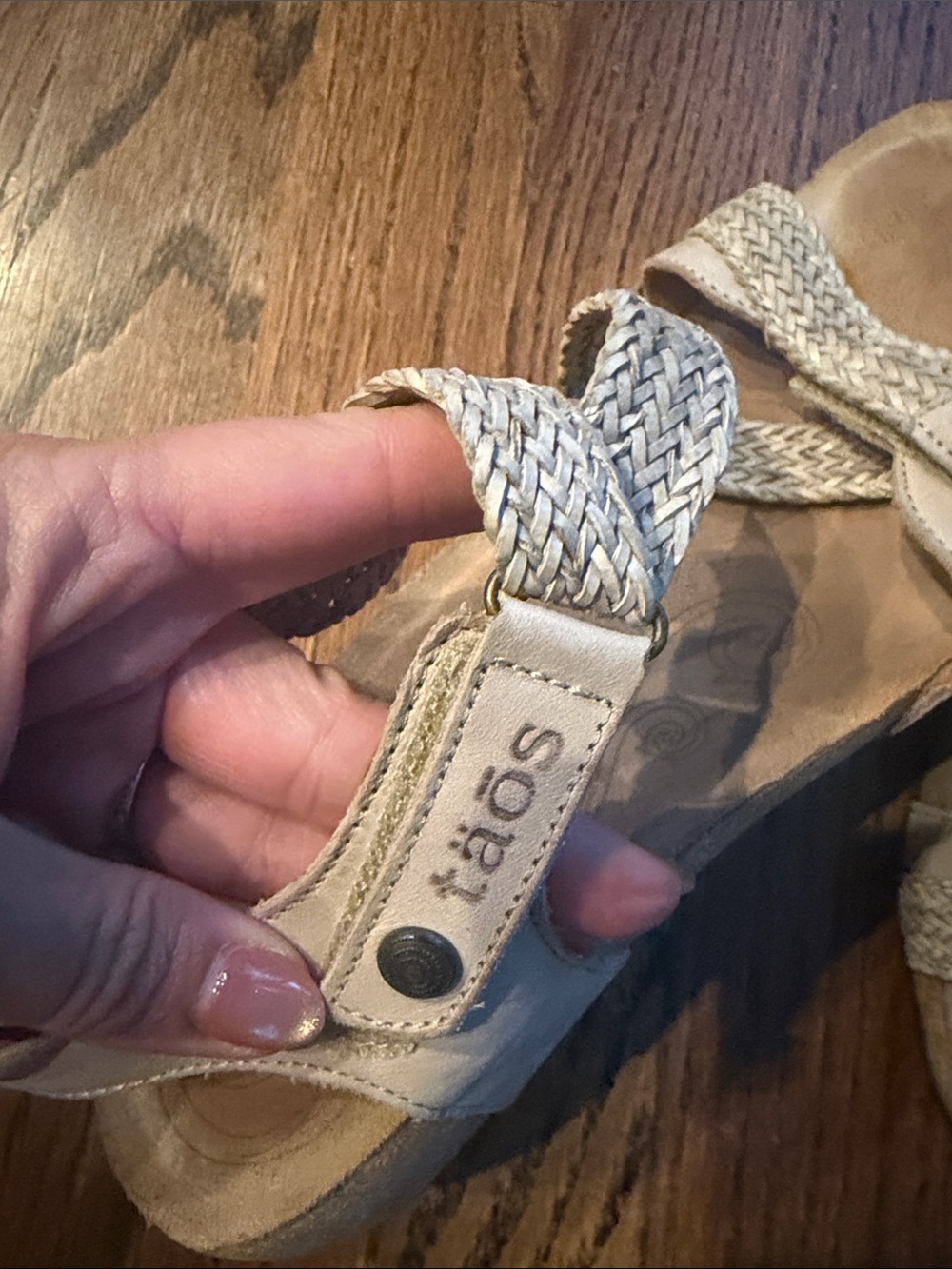 Taos Women’s Beige Braided Strap Sandals -Comfortable Summer Footwear Sz 8-8.5 - Picture 3 of 6
